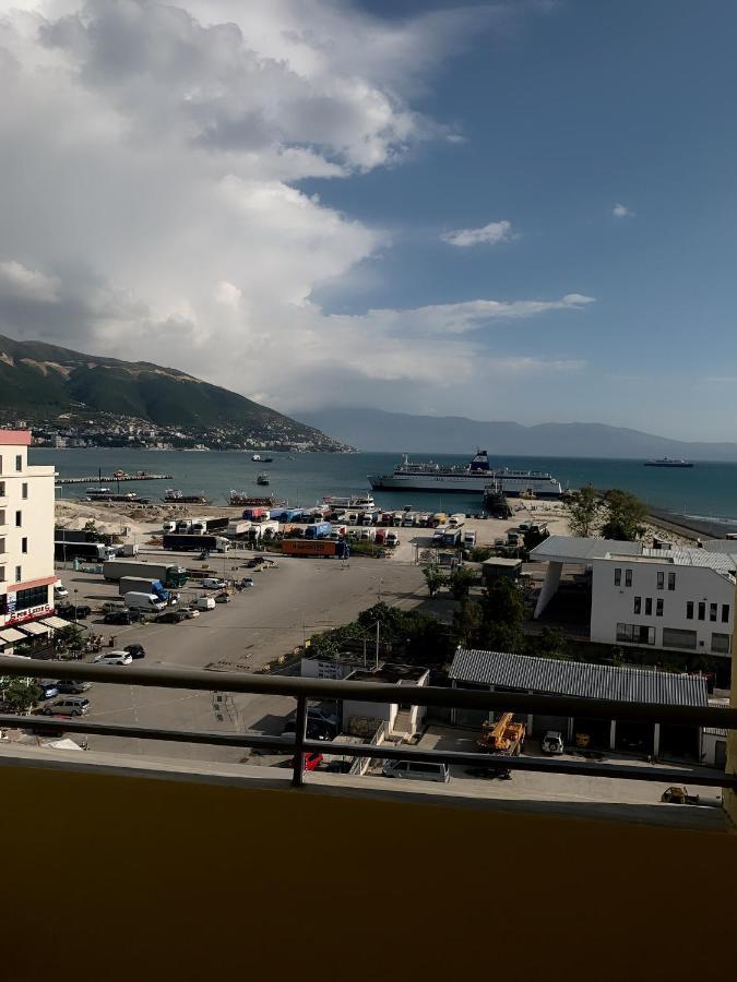 Apartament Dean Appartamento Vlorë Esterno foto