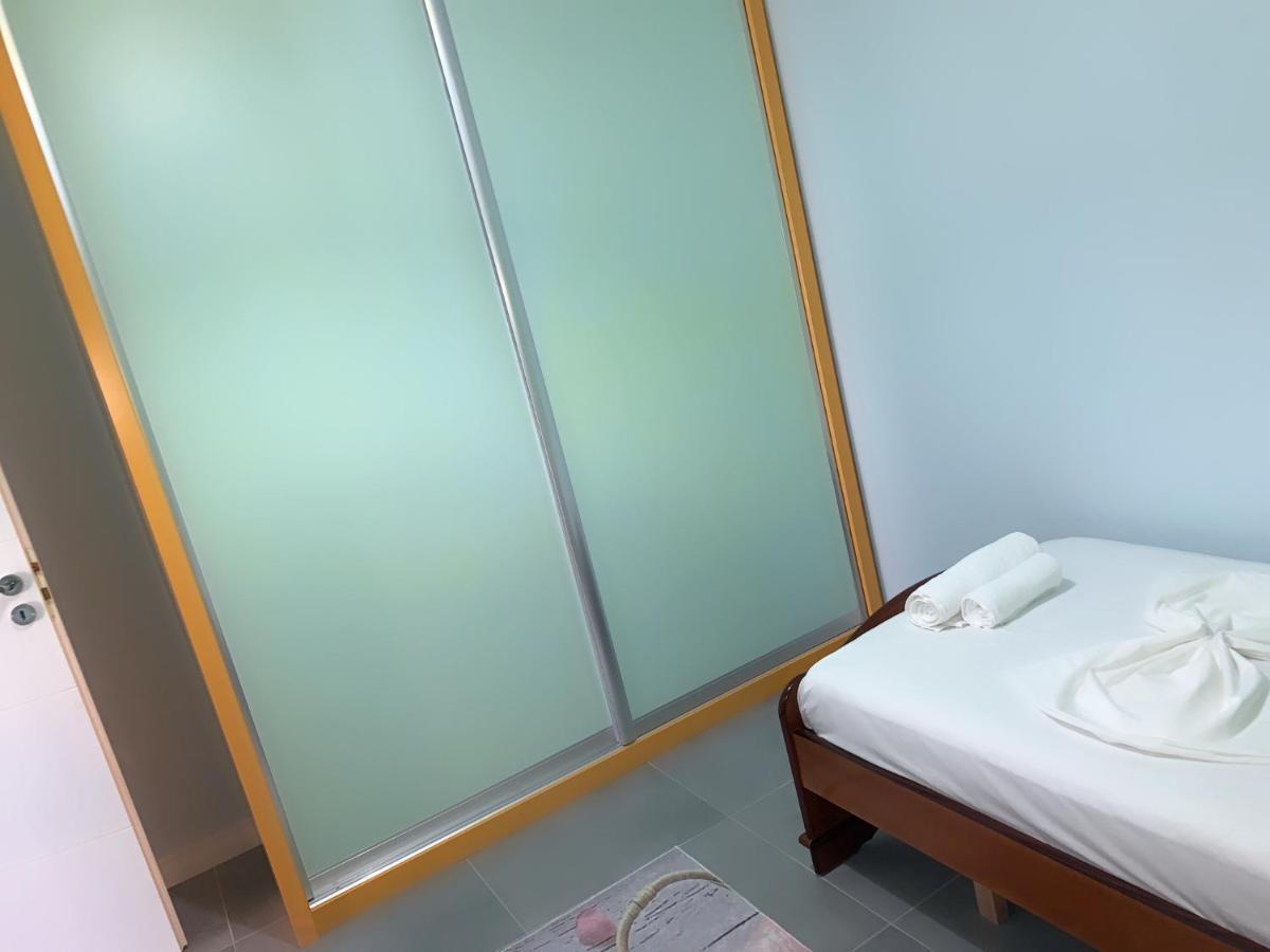 Apartament Dean Appartamento Vlorë Esterno foto